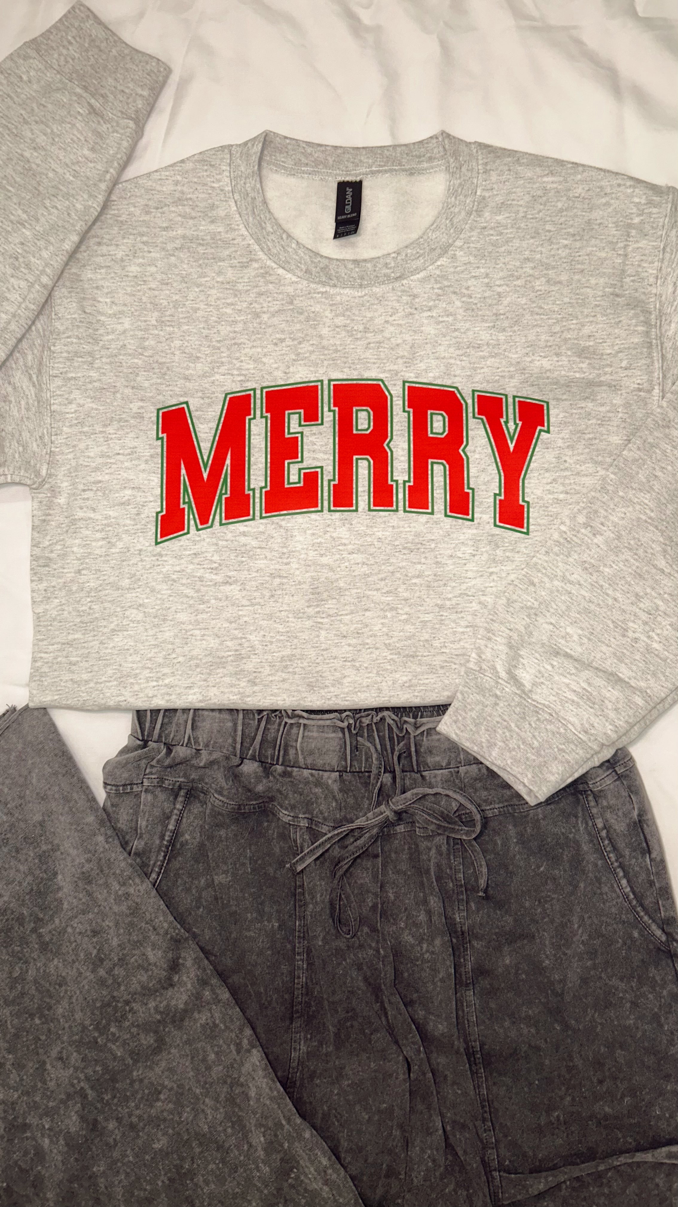 Merry Sweatshirt- Grey