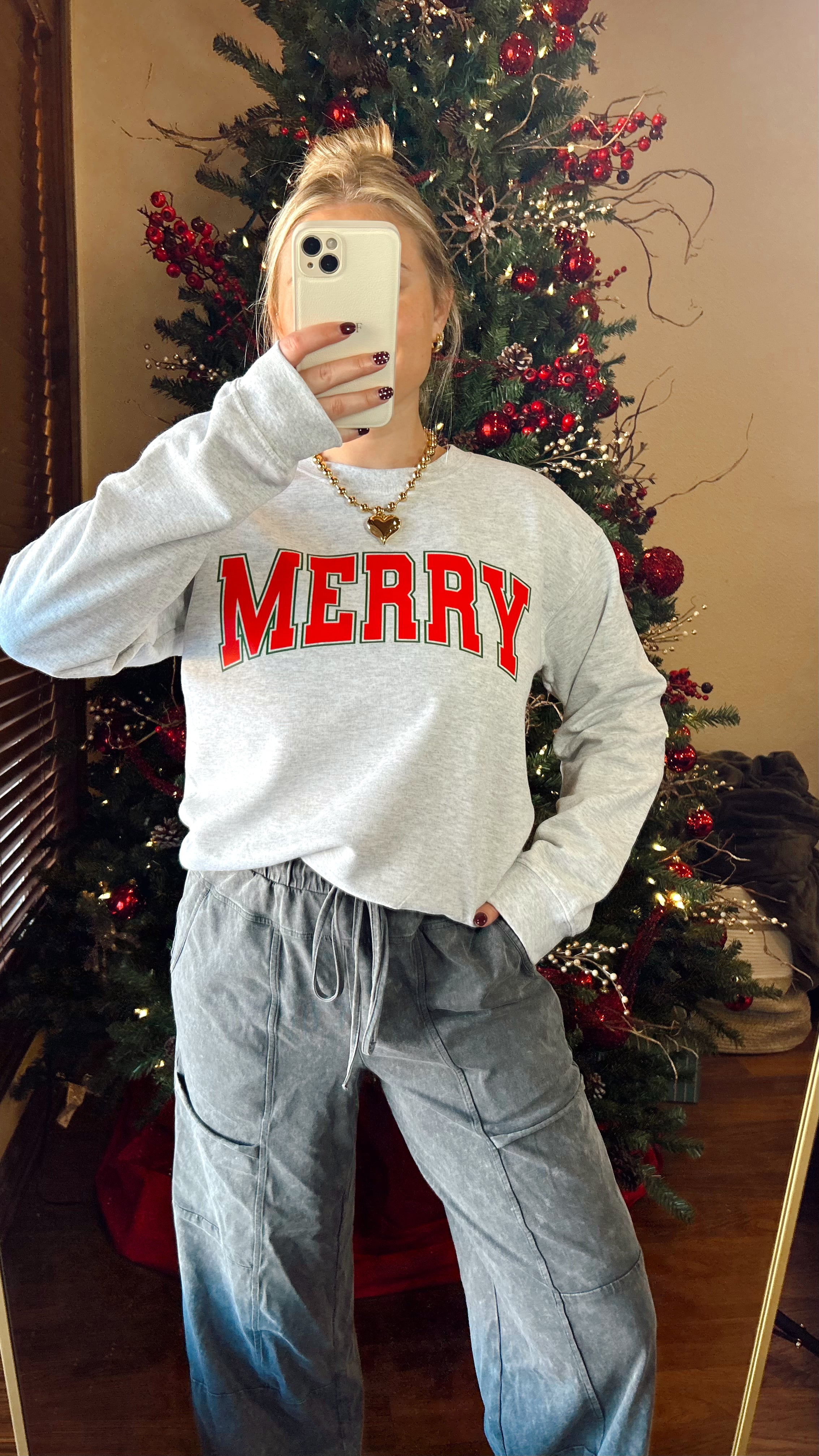 Merry Sweatshirt- Grey