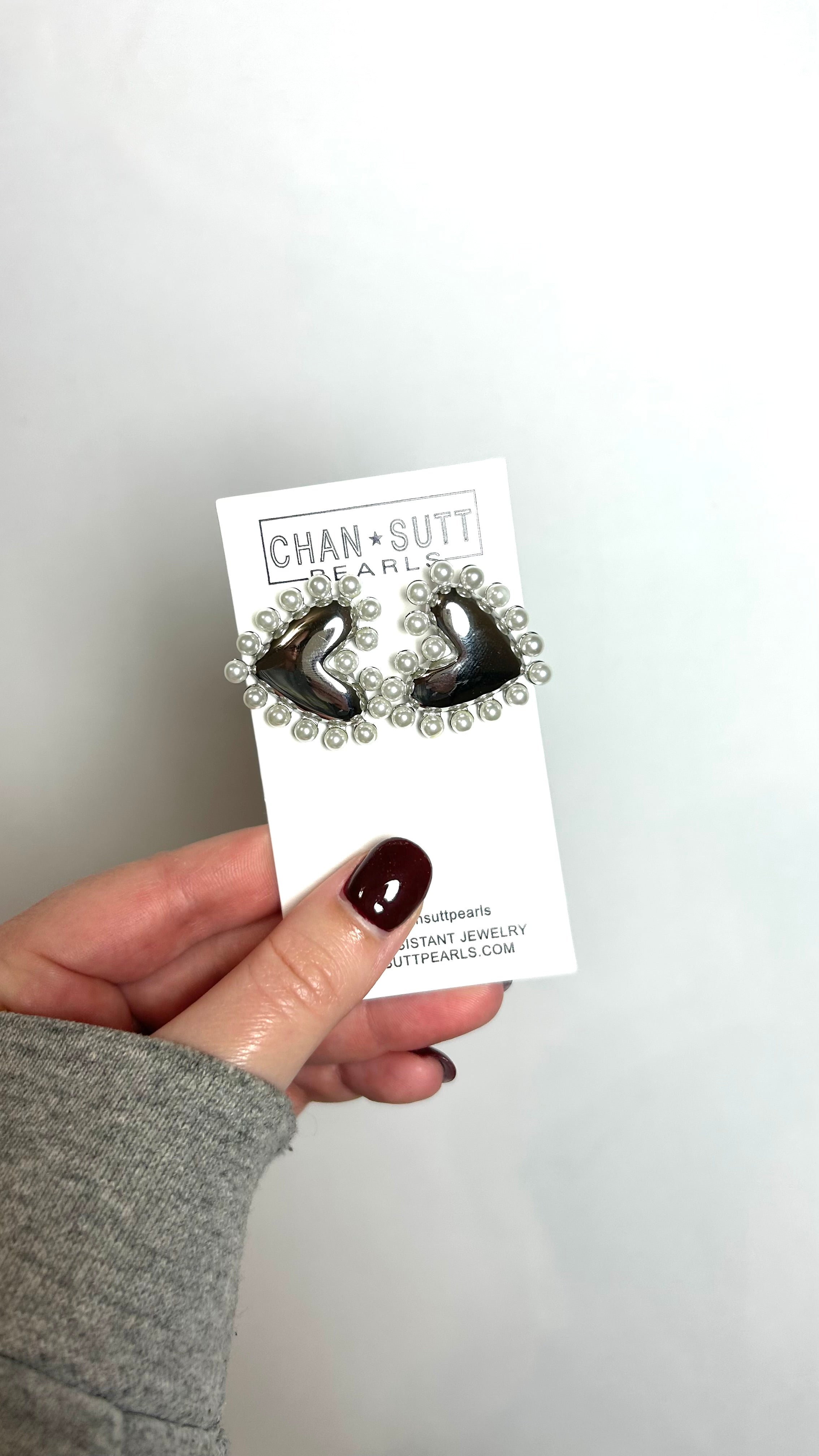 Pearl Heart Earrings- Silver